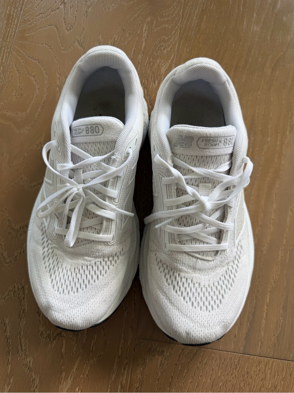 New Balance Women’s 880 Running Shoes - White
